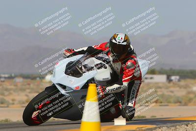 media/Sep-30-2023-SoCal Trackdays (Sat) [[636657bffb]]/Turn 9 Inside (1020am)/